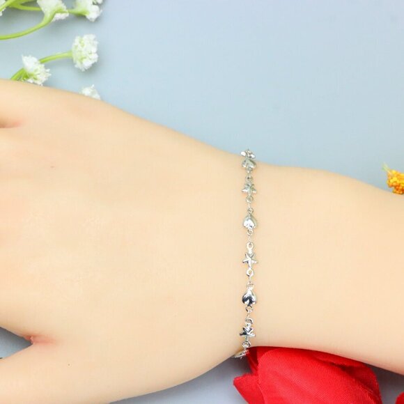 "Elegant & Trendy Bracelet, A Perfect Gift for Women, Thoughtful, EVCH1764 - Picture 1 of 10